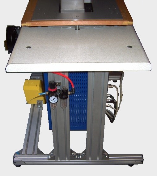 Ultrasonic horizontal sewing machine, 25 KHz